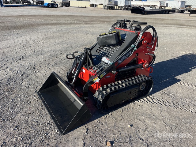 2026 AGT LRT23 Compact Track Loader