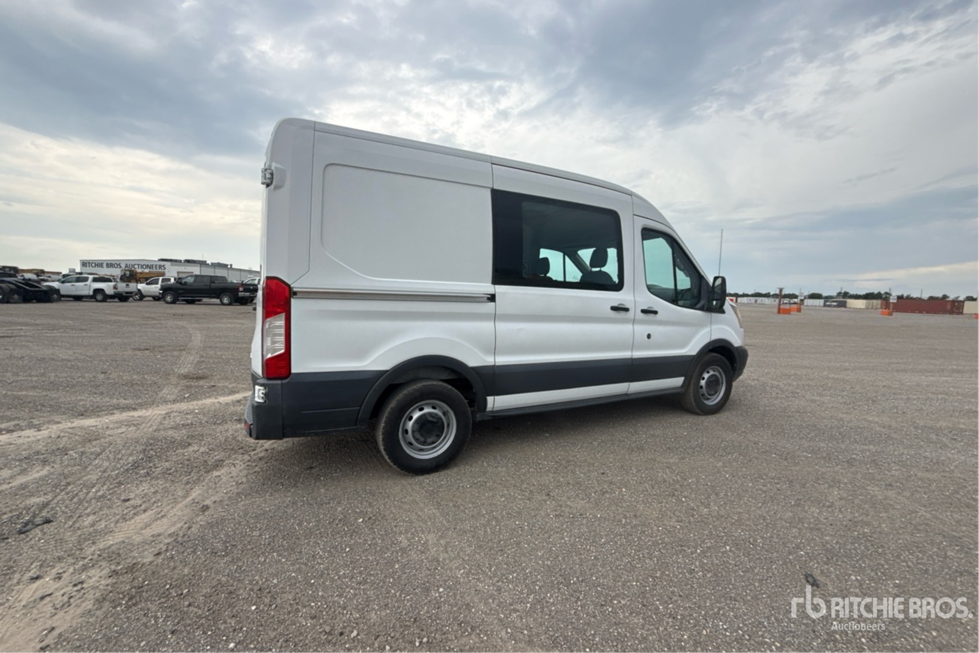 2016 Ford TRANSIT 150