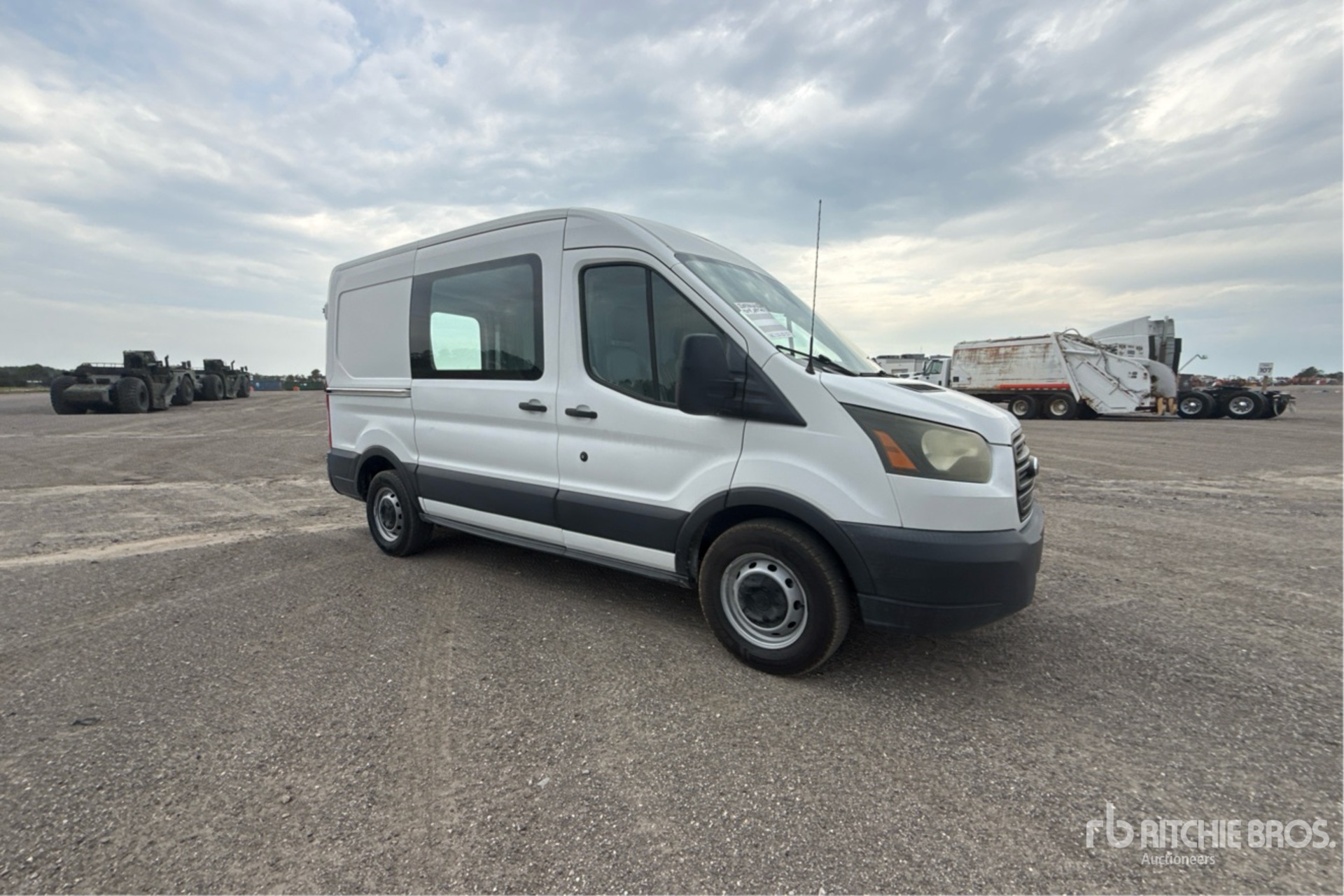 2016 Ford TRANSIT 150