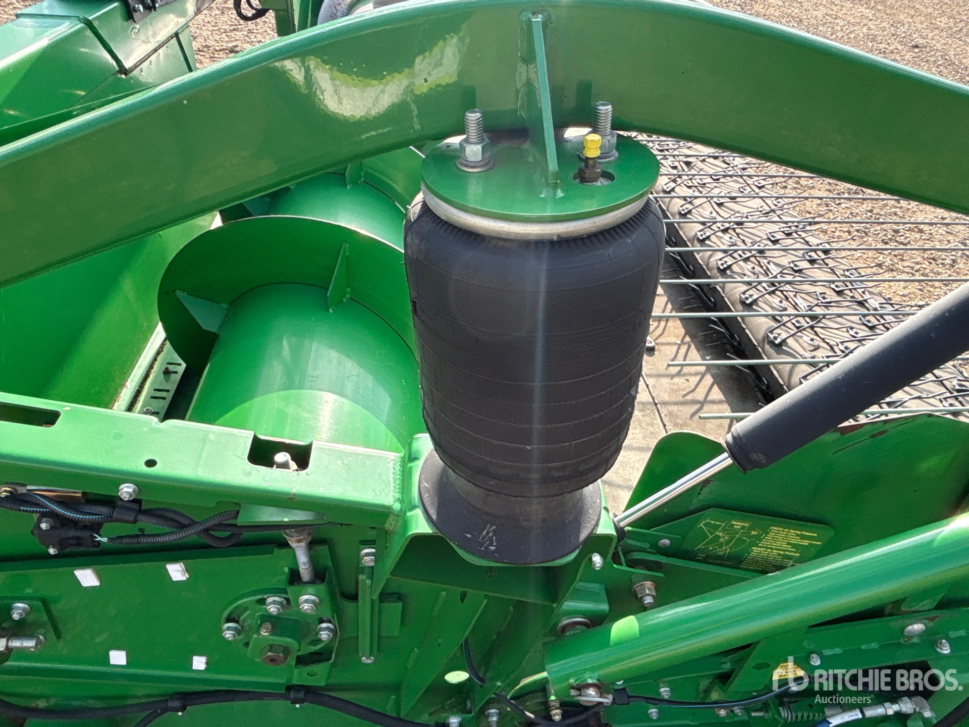 2014 John Deere 615P