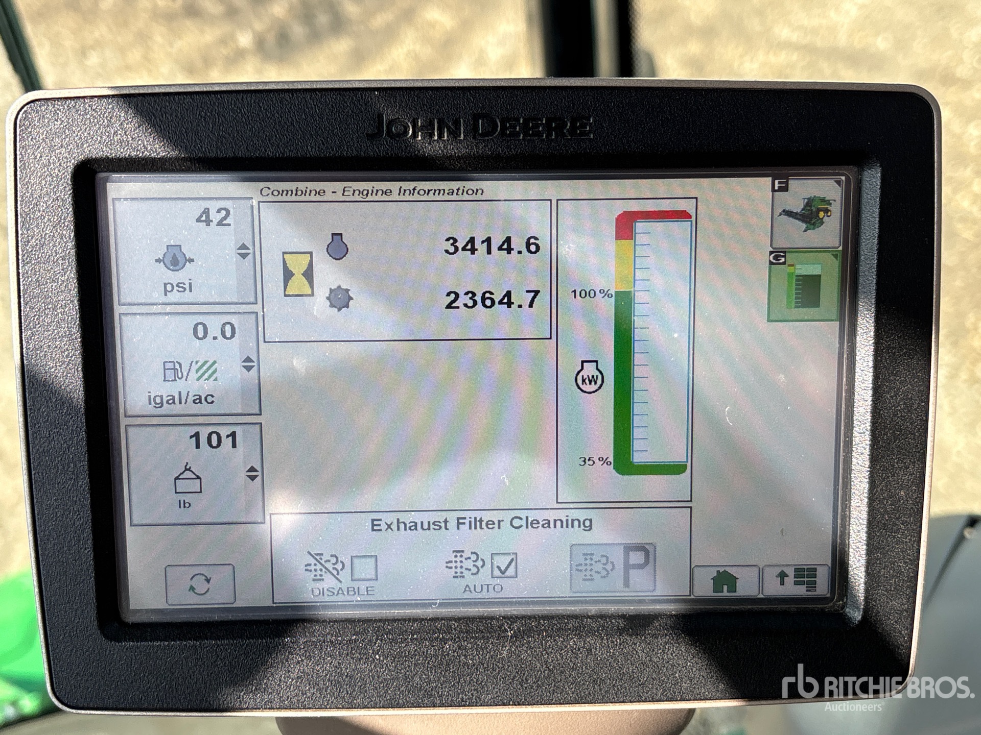 2013 John Deere S670