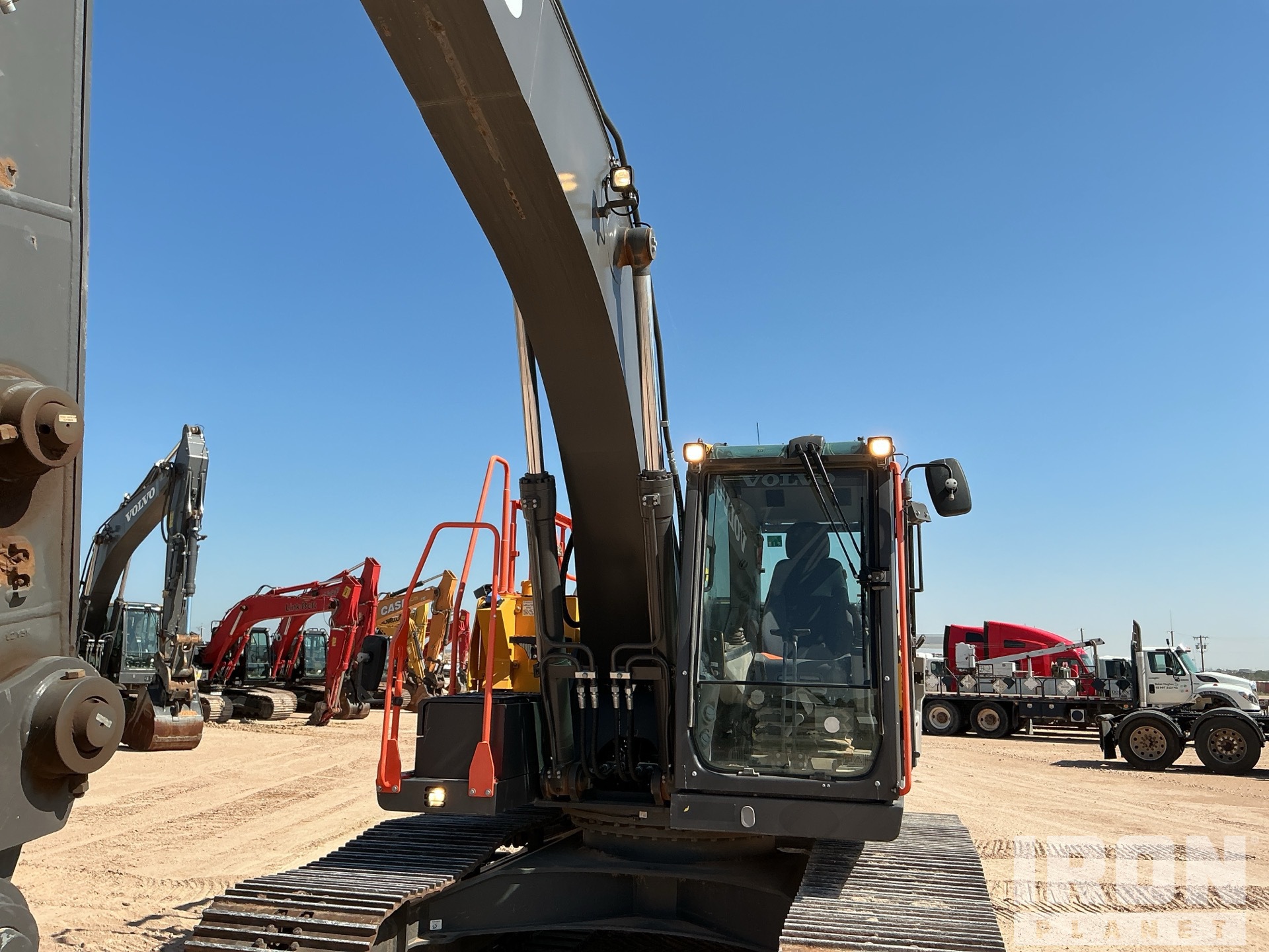 2023 Volvo EC200EL