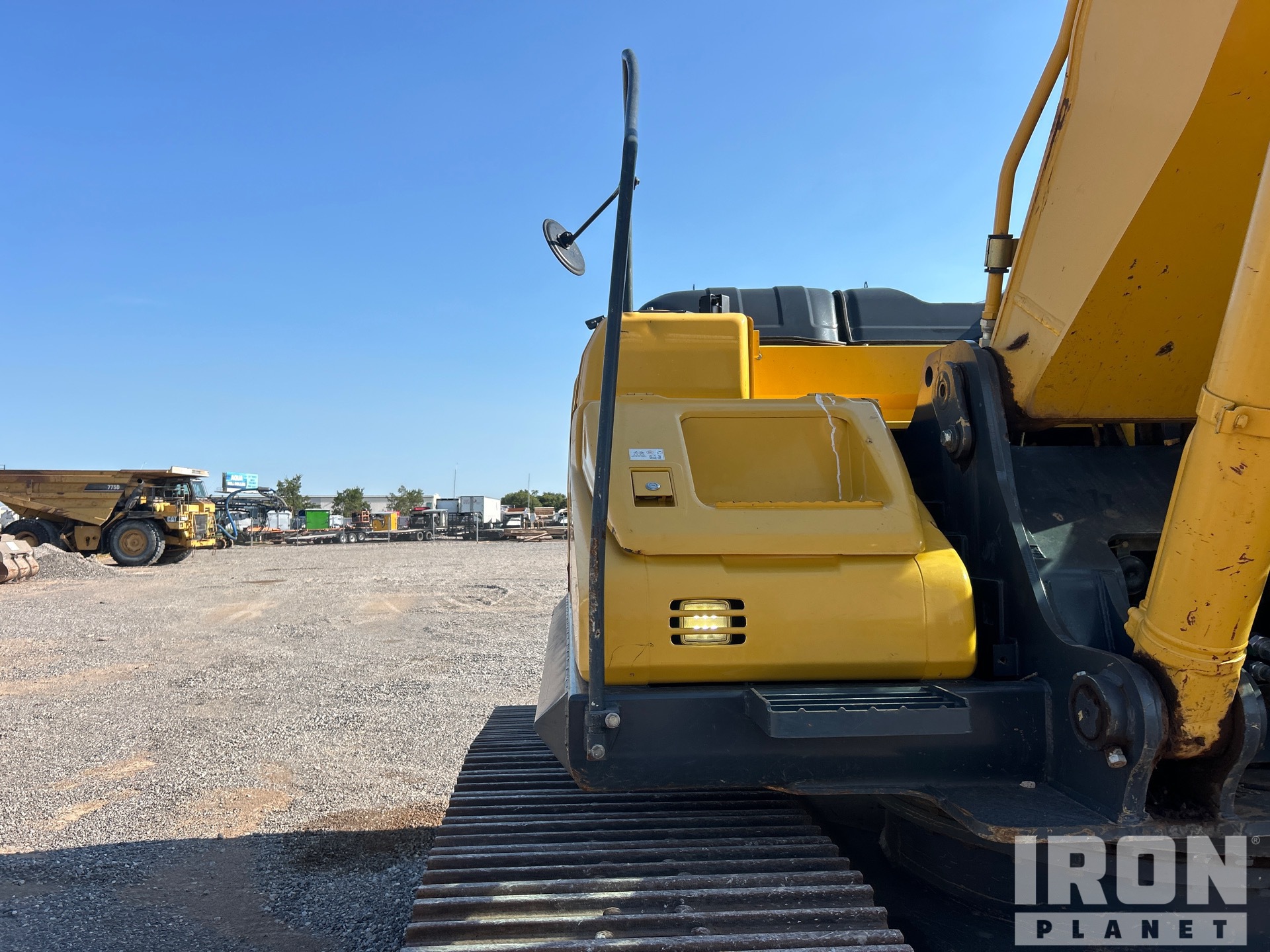 2022 Kobelco SK210LC-11
