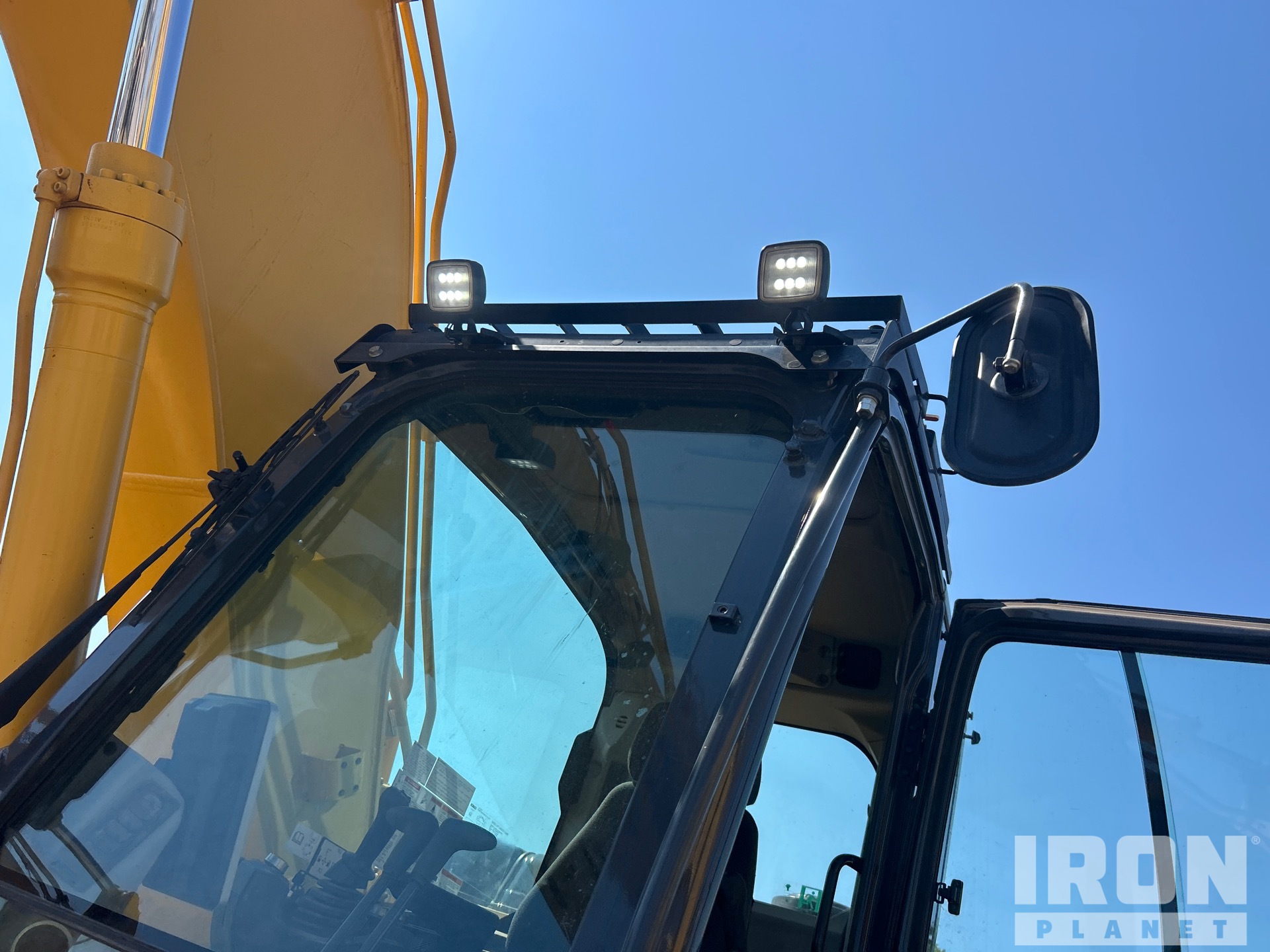 2022 Kobelco SK210LC-11