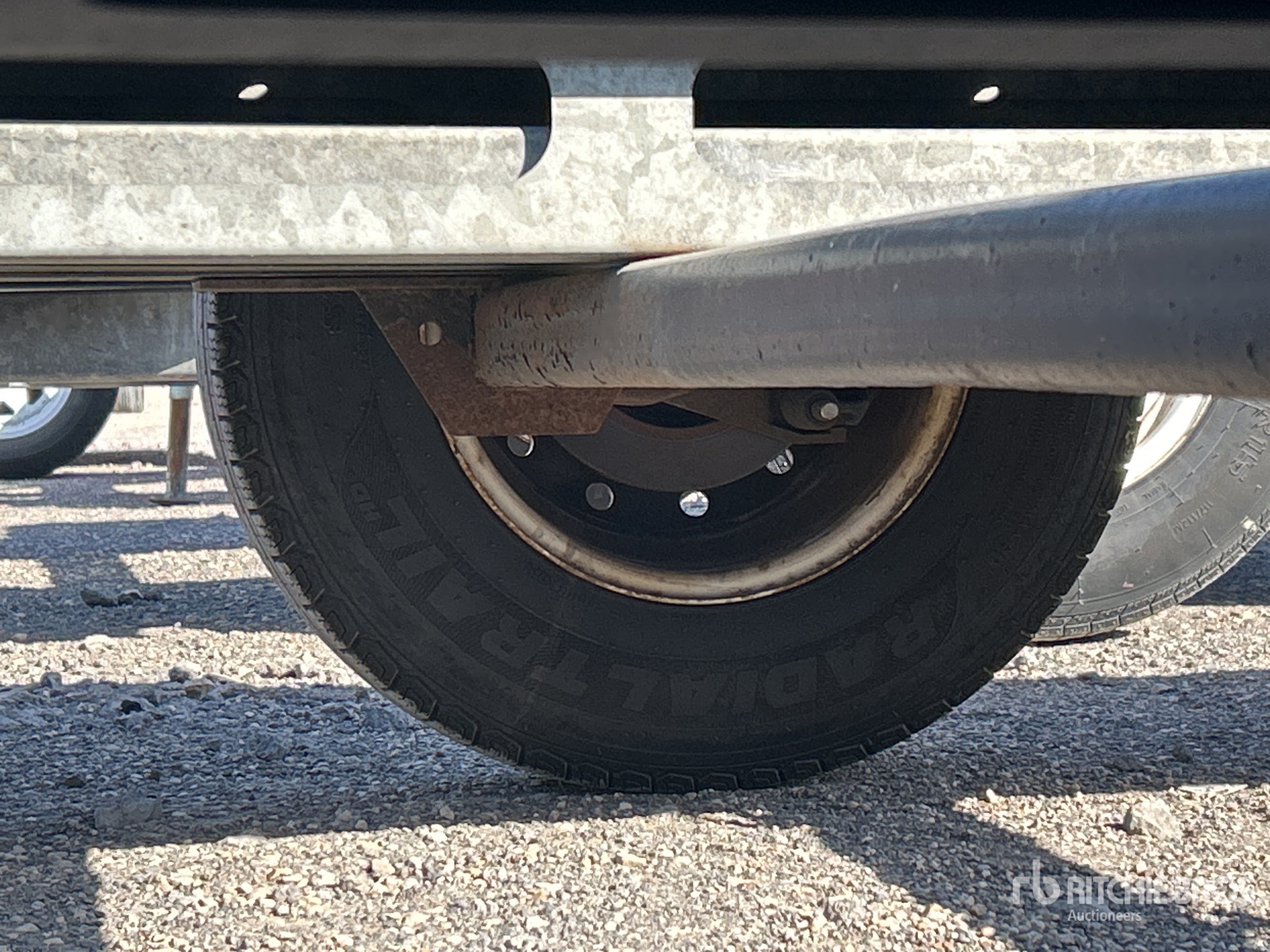 2020 Demco AT7000P