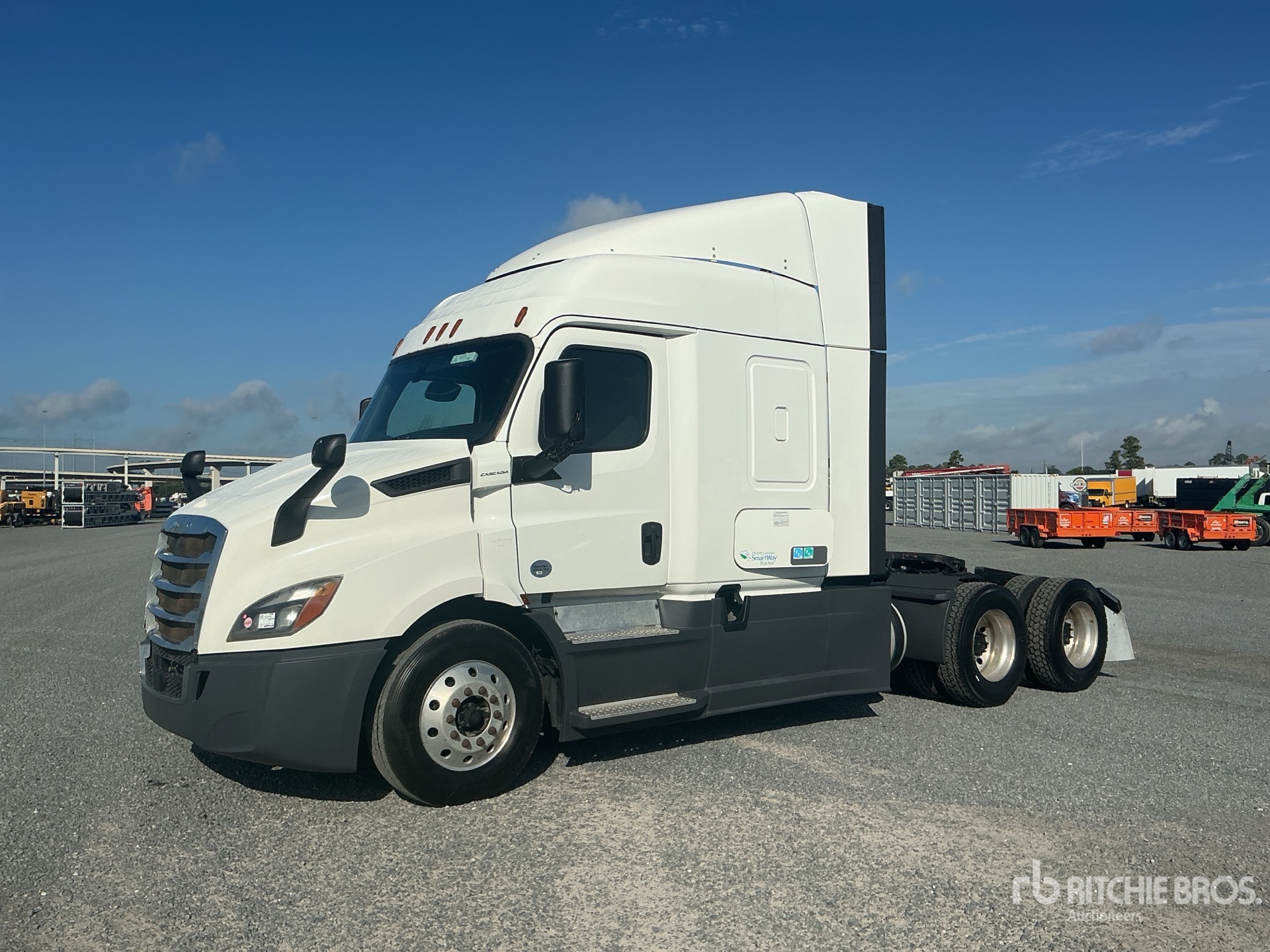 2020 Freightliner CASCADIA 116