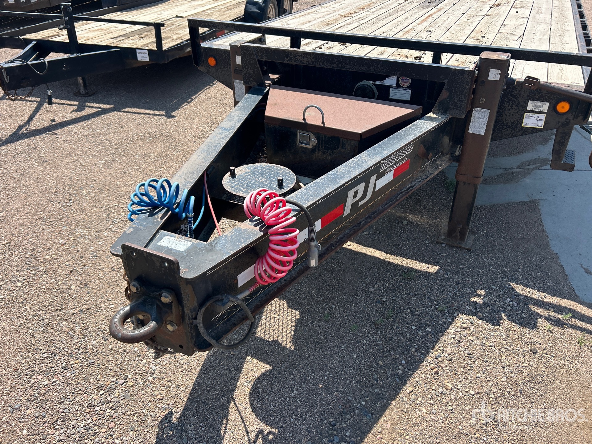 2013 Pj Trailers 25 ft T/A