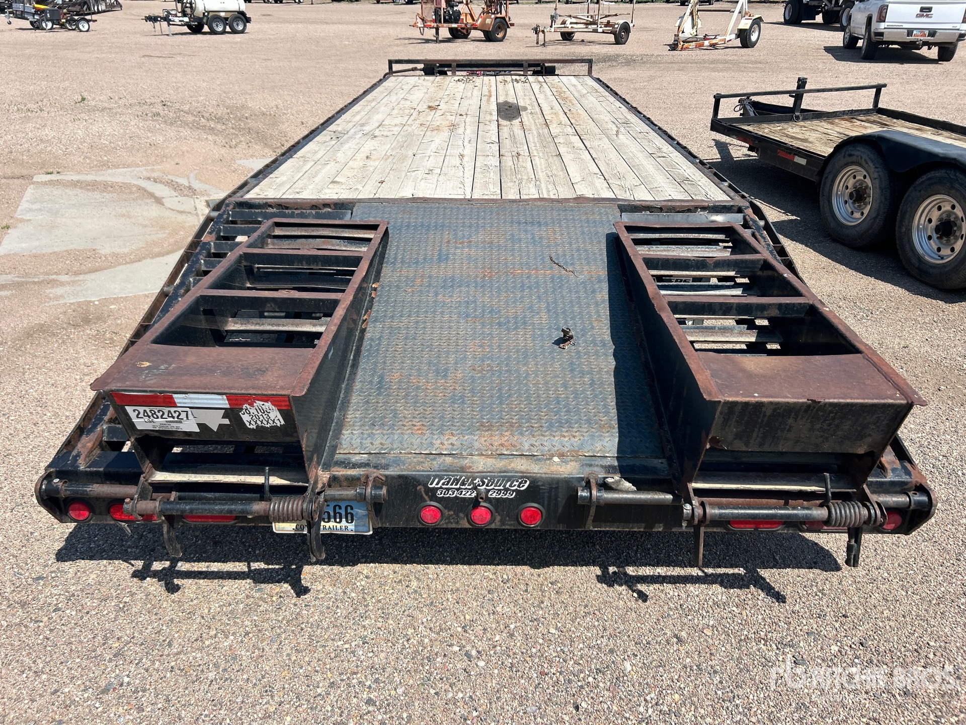 2013 Pj Trailers 25 ft T/A