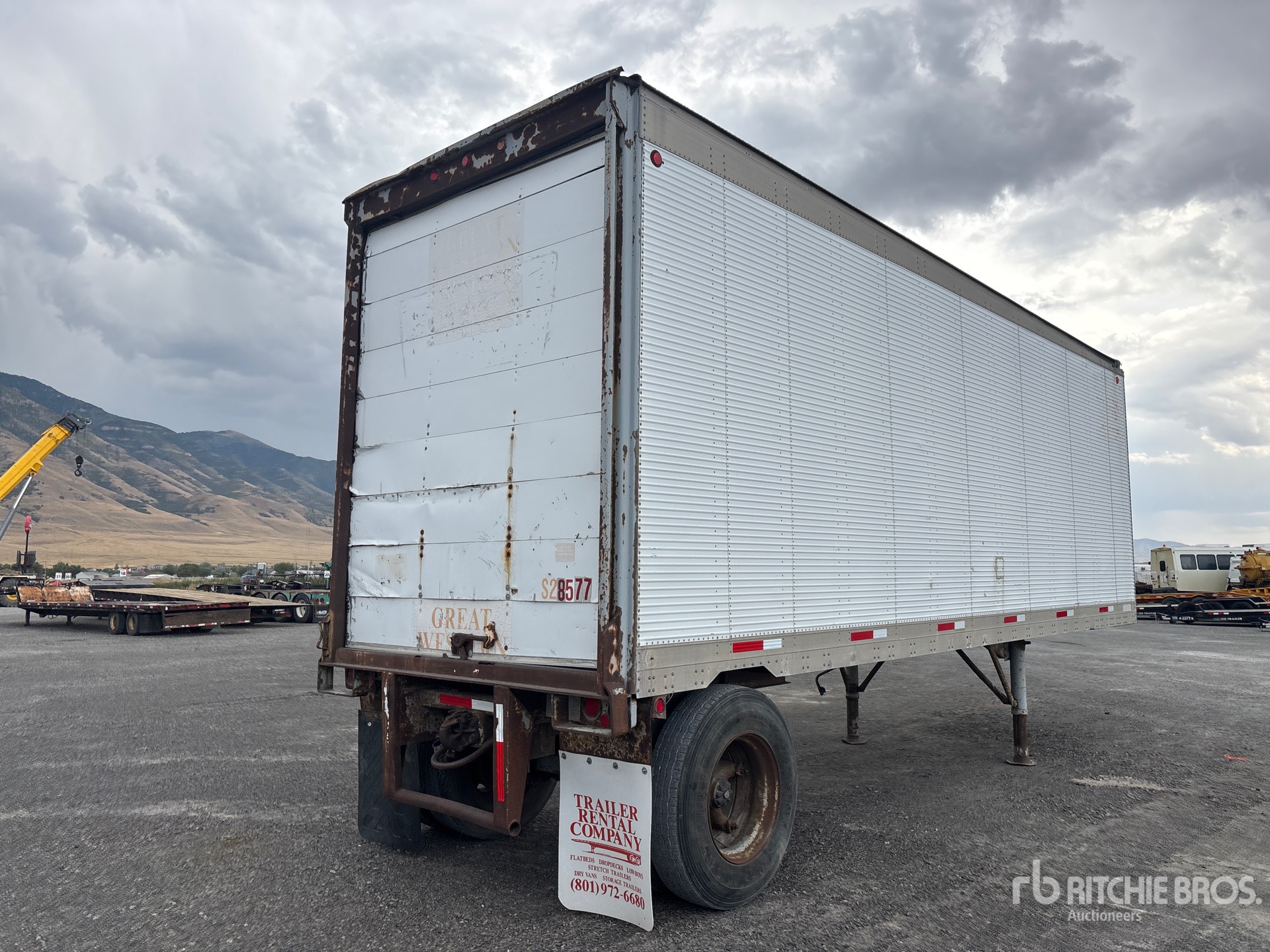 General Appearance with Picture, Right Rear Corner