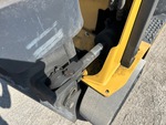 Hydraulics with Mast Tilt Cylinders