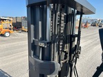 Hydraulics with Mast Lift Cylinders
