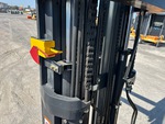 Hydraulics with Mast Lift Cylinders