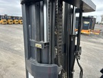 Hydraulics with Mast Lift Cylinders