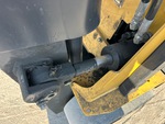 Hydraulics with Mast Tilt Cylinders
