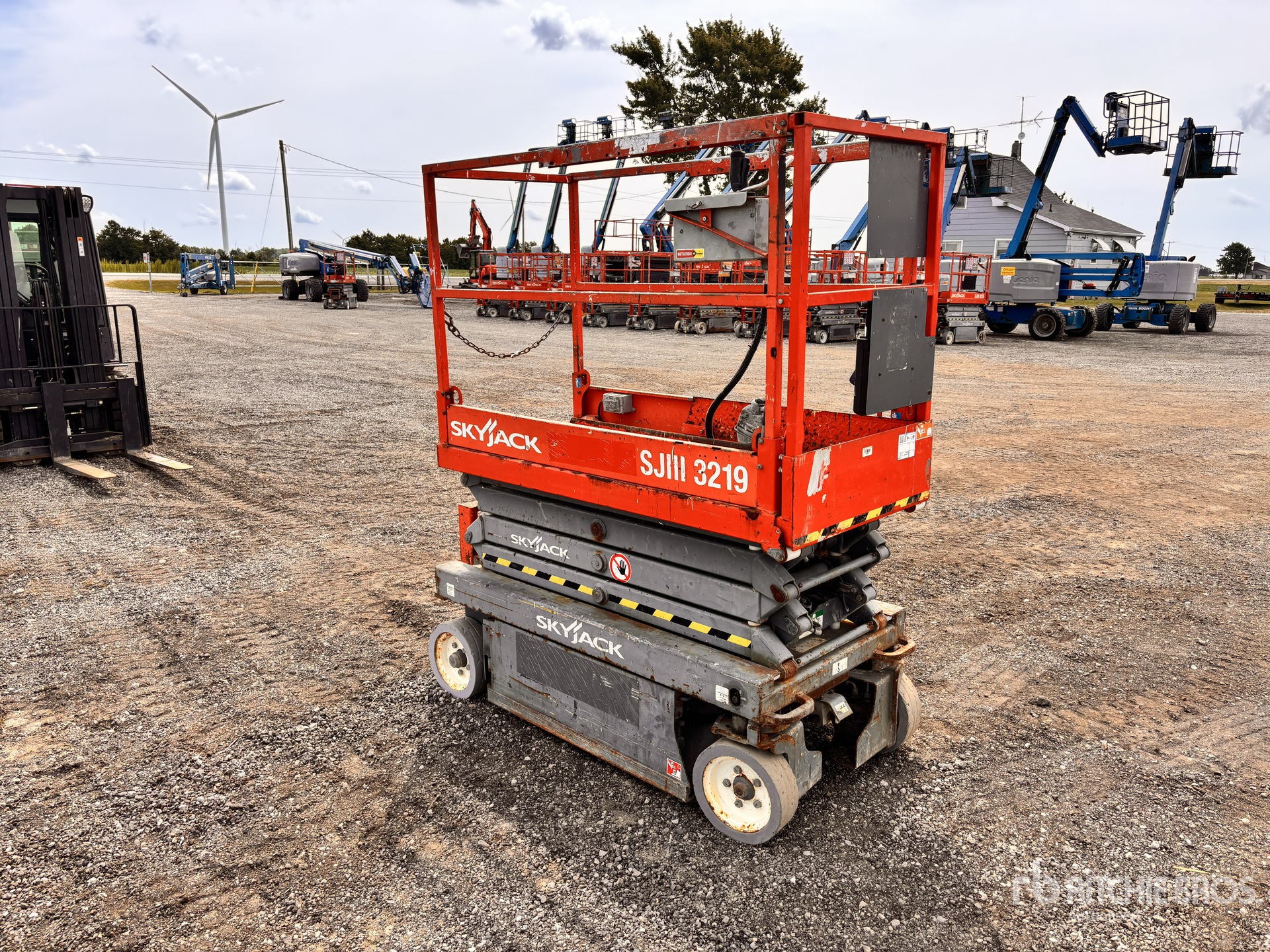 2014 Skyjack SJIII3219