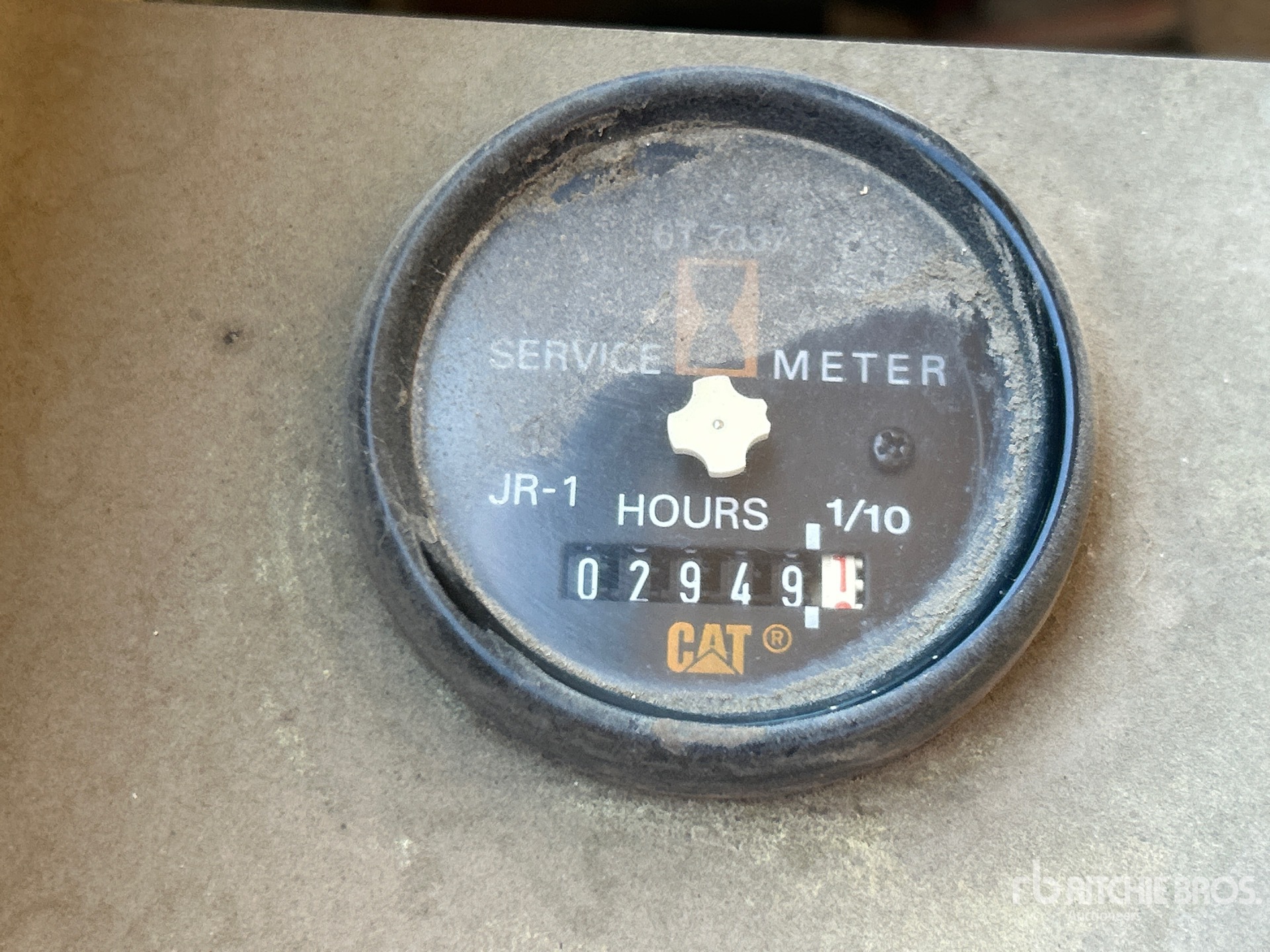 General Appearance with Hour Meter / Odometer