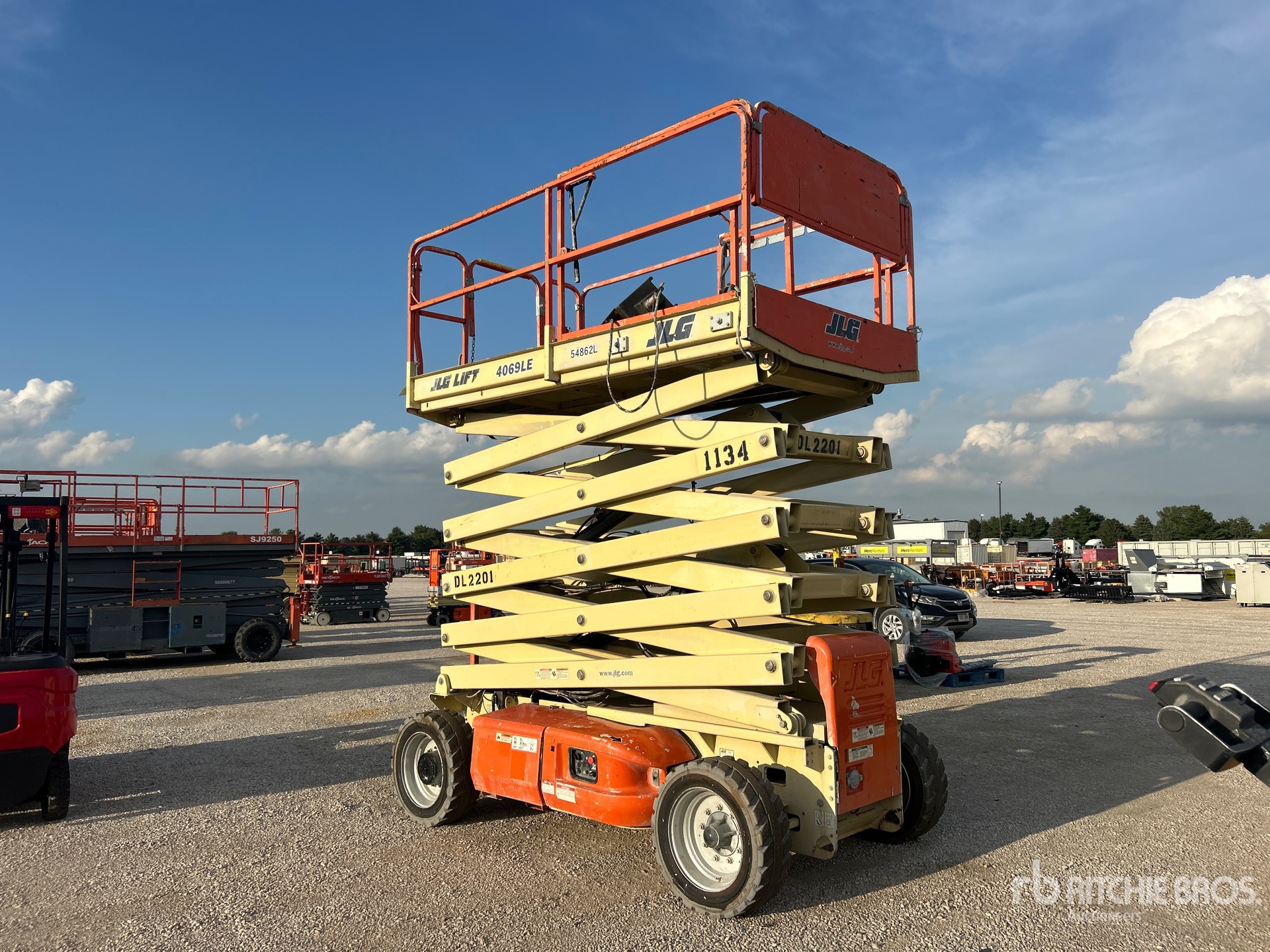2008 JLG 4069LE