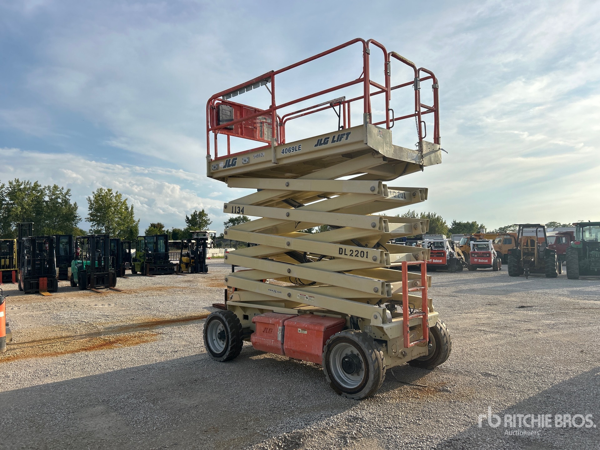 2008 JLG 4069LE