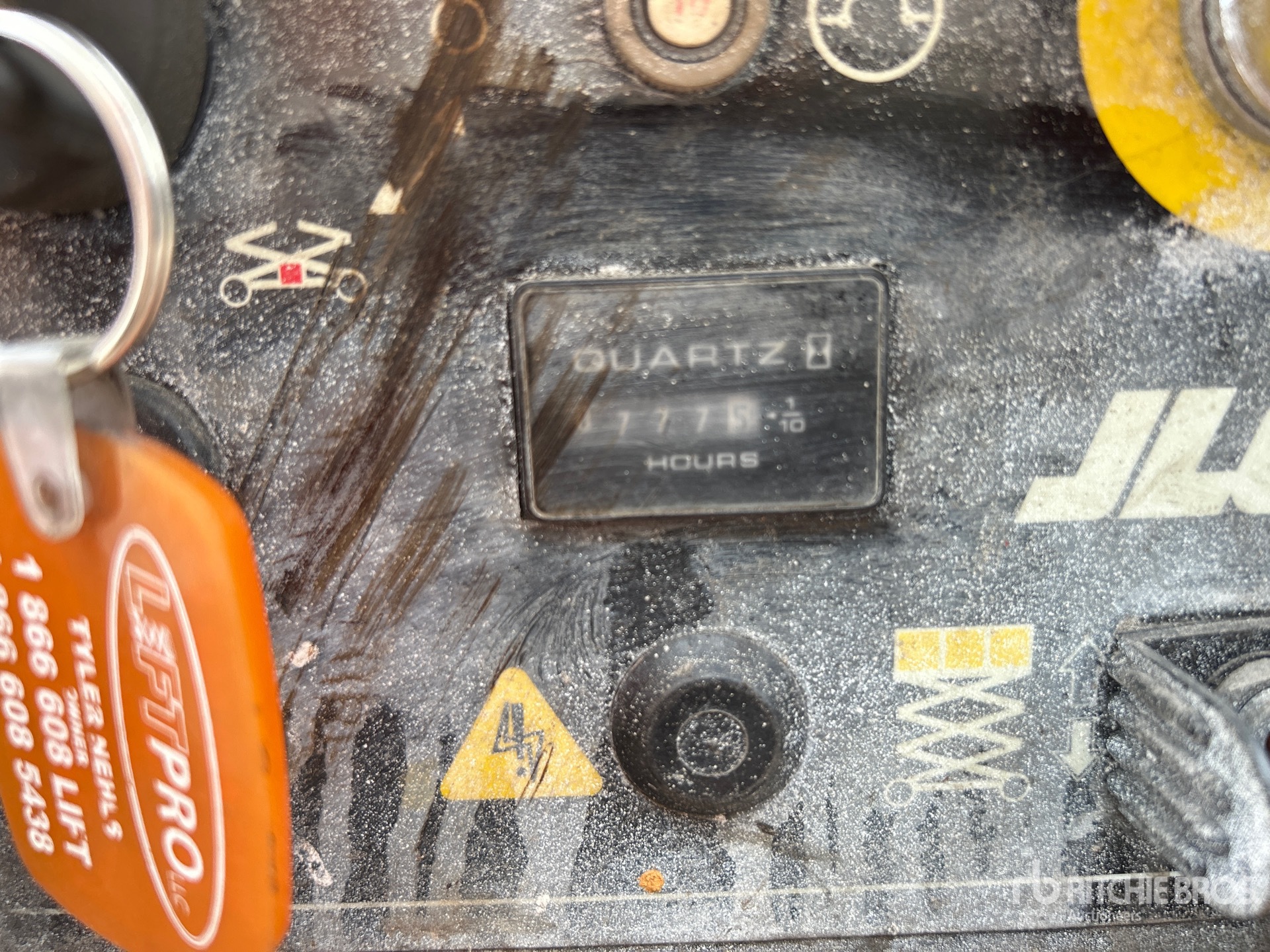 General Appearance with Hour Meter / Odometer