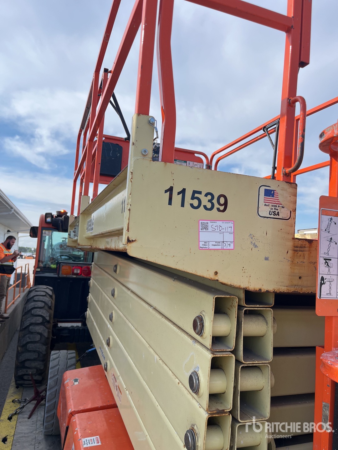 2015 JLG 4069LE