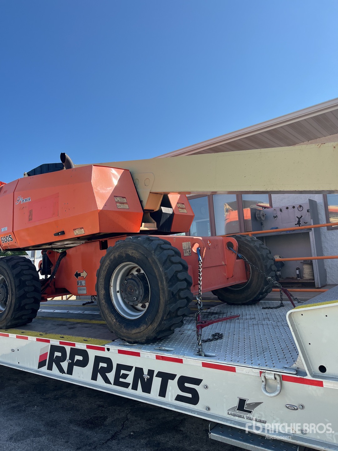 2003 JLG 600S