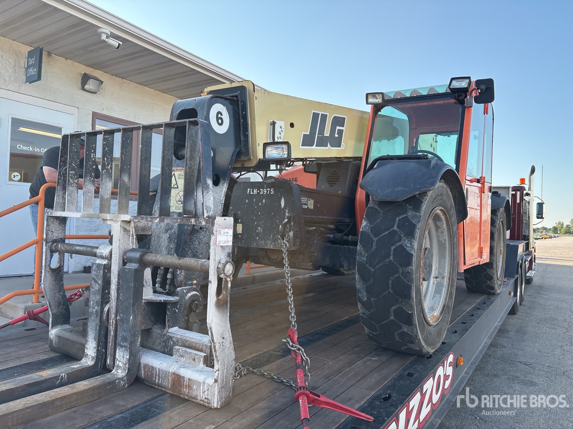 2013 JLG G6-42A
