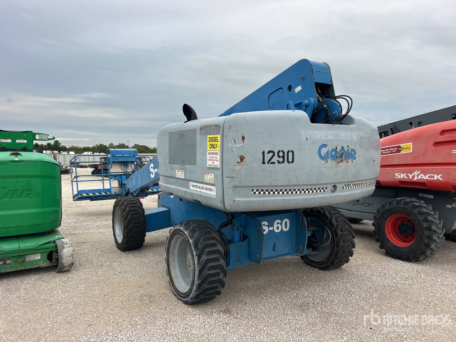 2004 Genie S-60