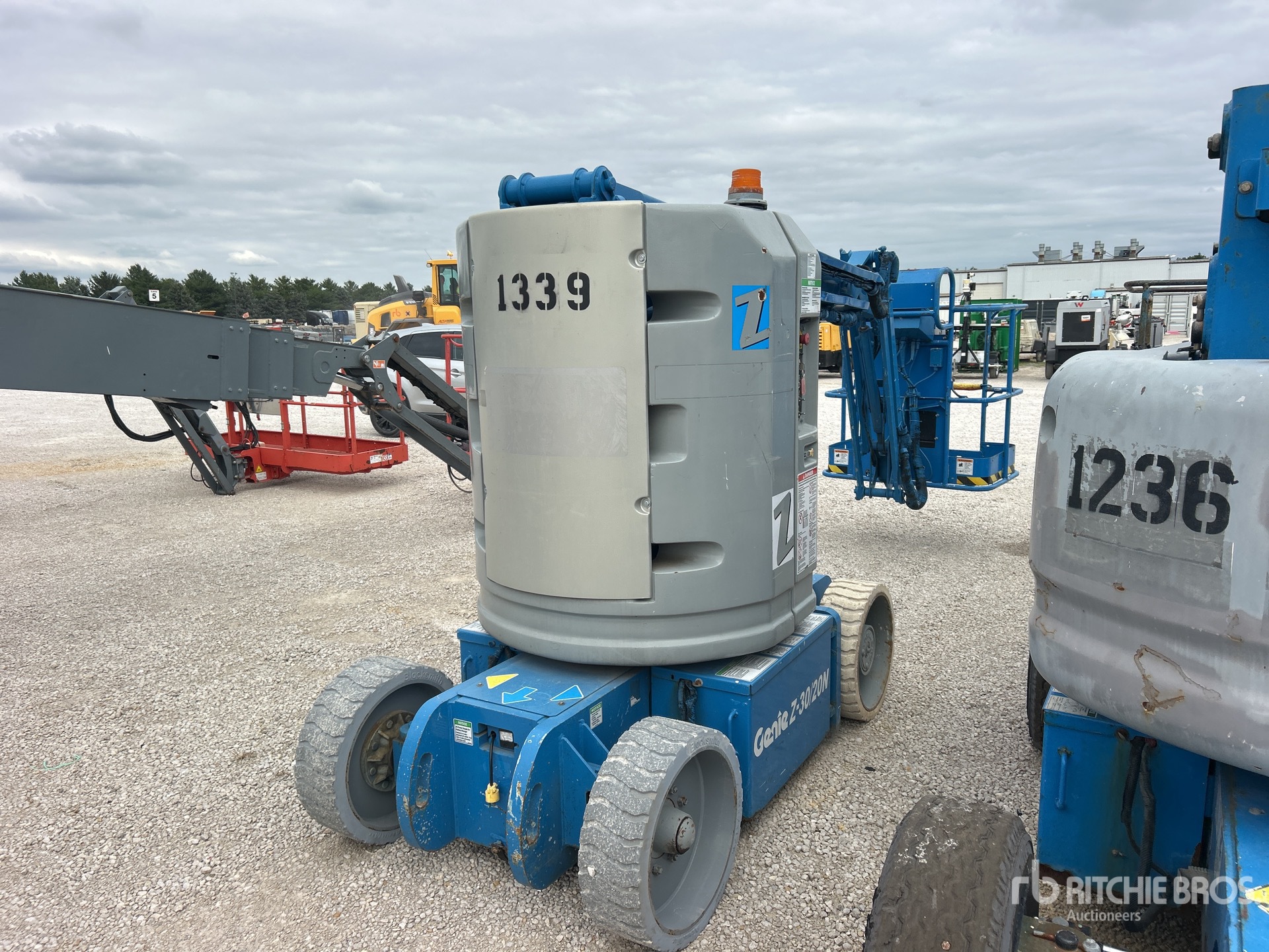 2007 Genie Z-30/20N