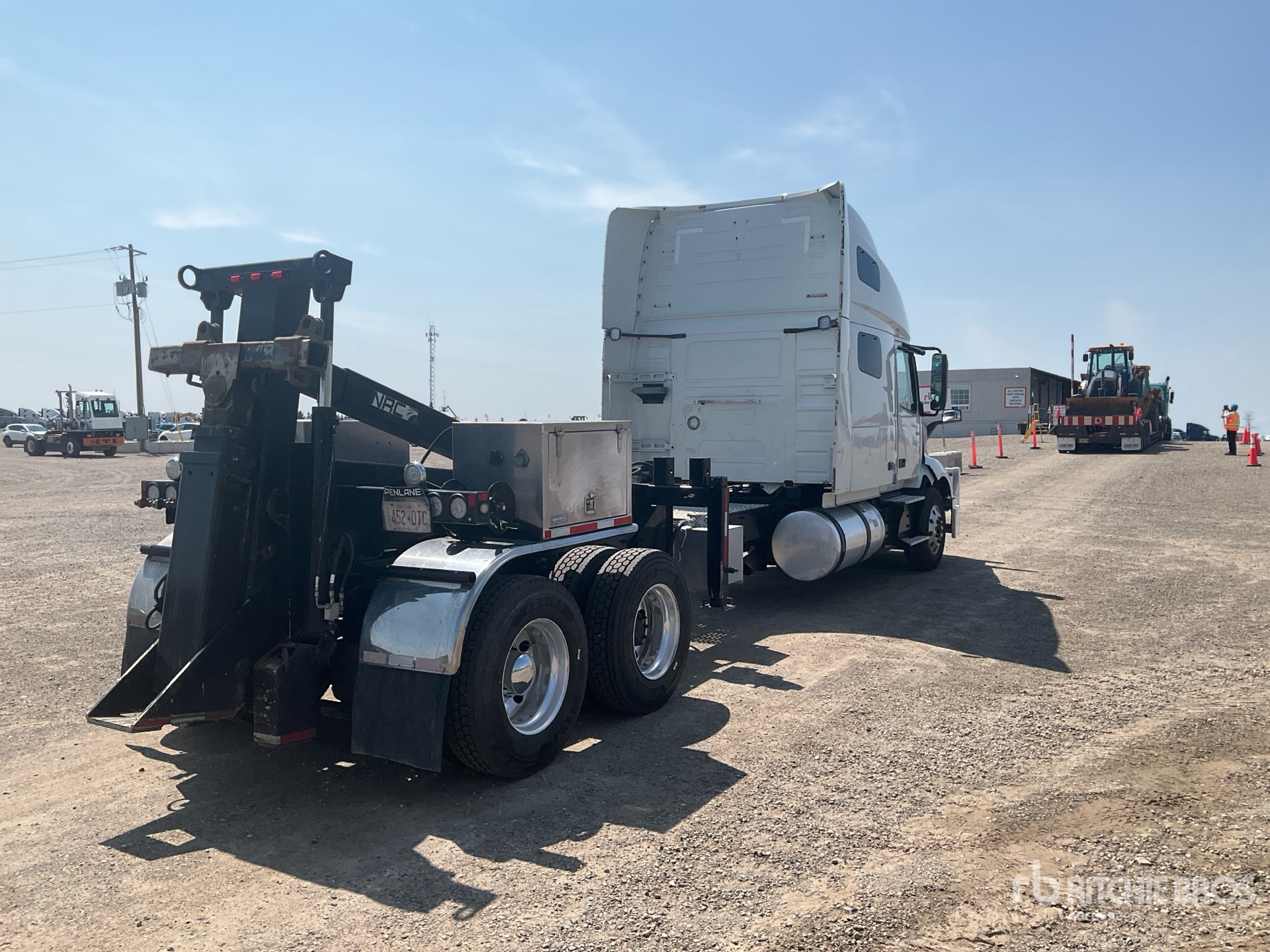 2022 Volvo VNR