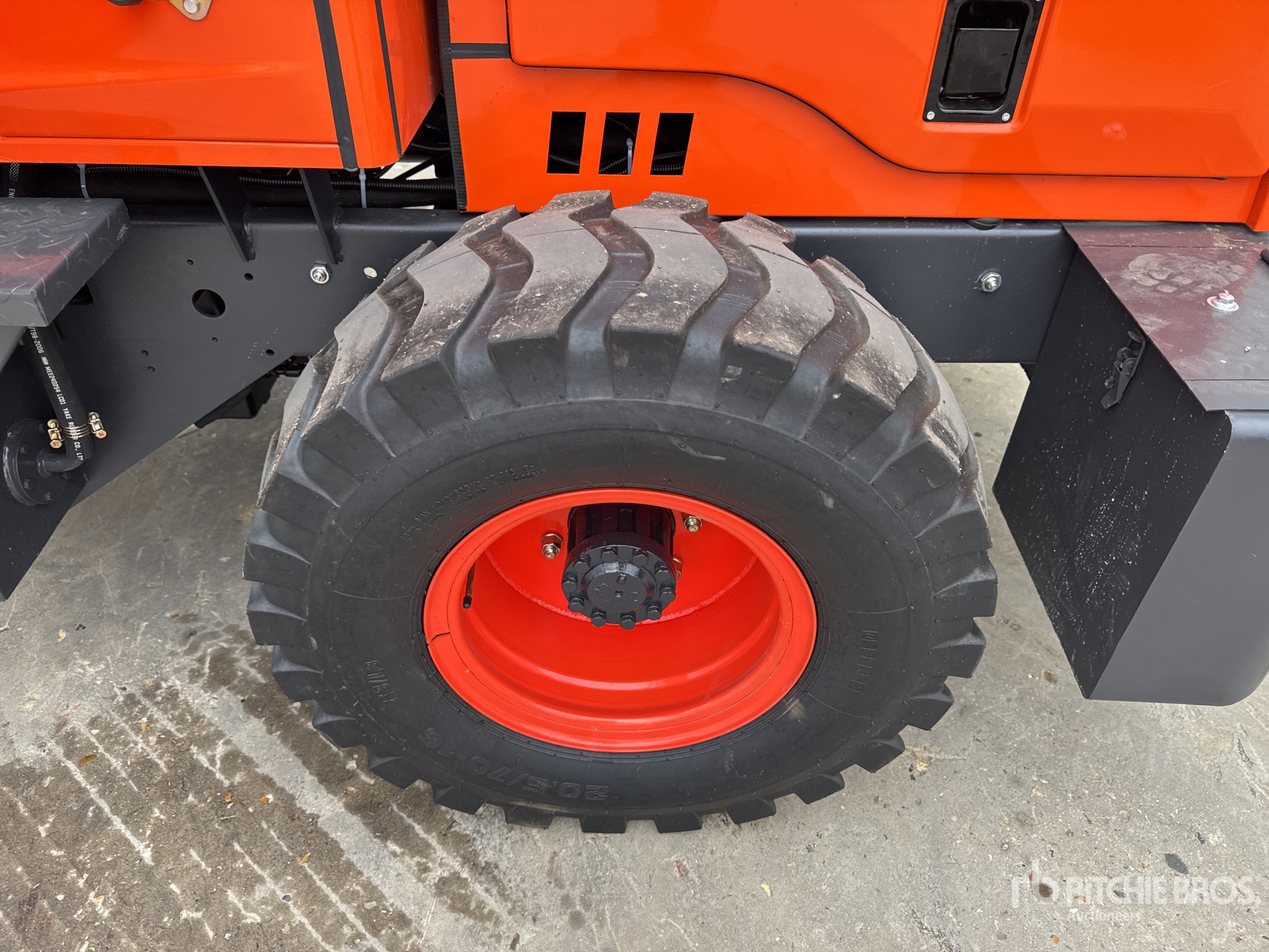 2026 MACHPRO MP-L300