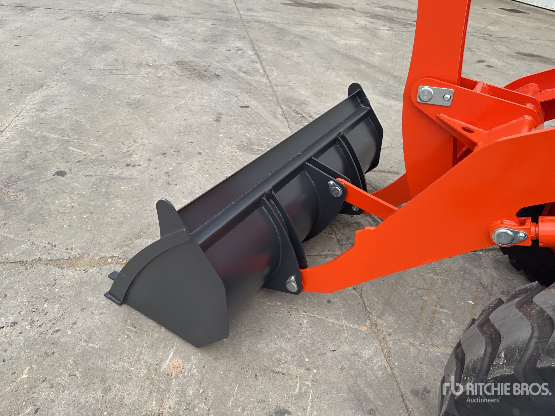 2026 MACHPRO MP-L300