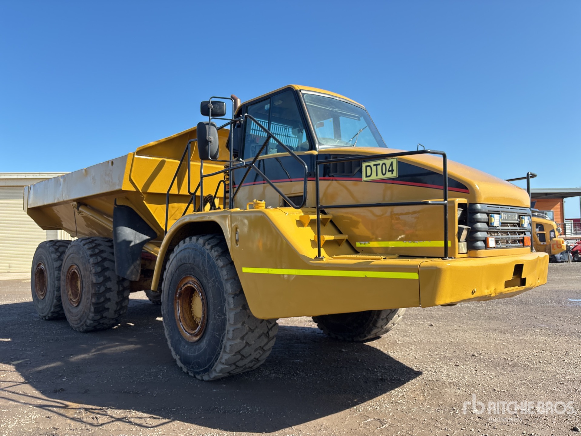 2003 Caterpillar 740