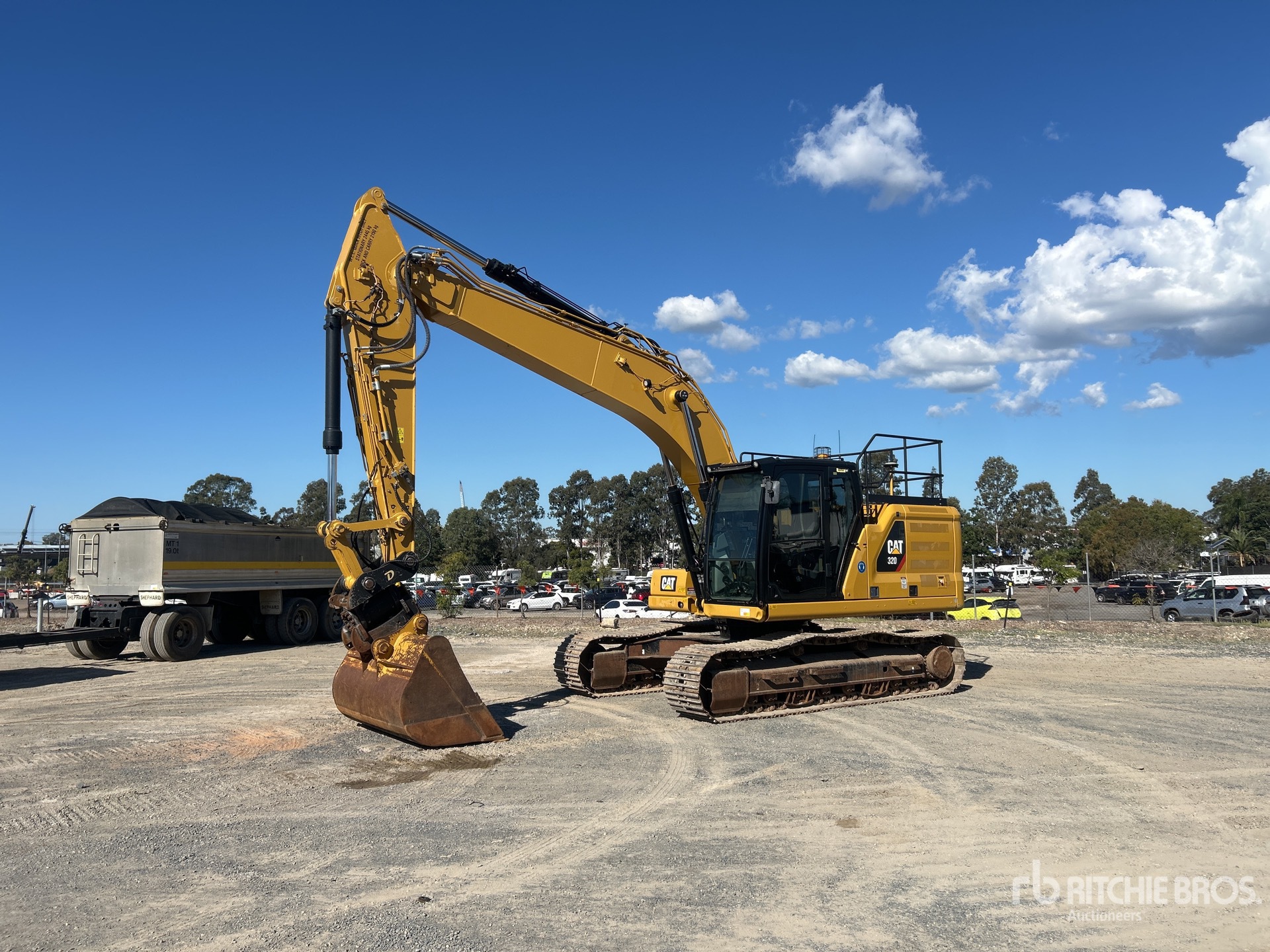 2018 Caterpillar 320