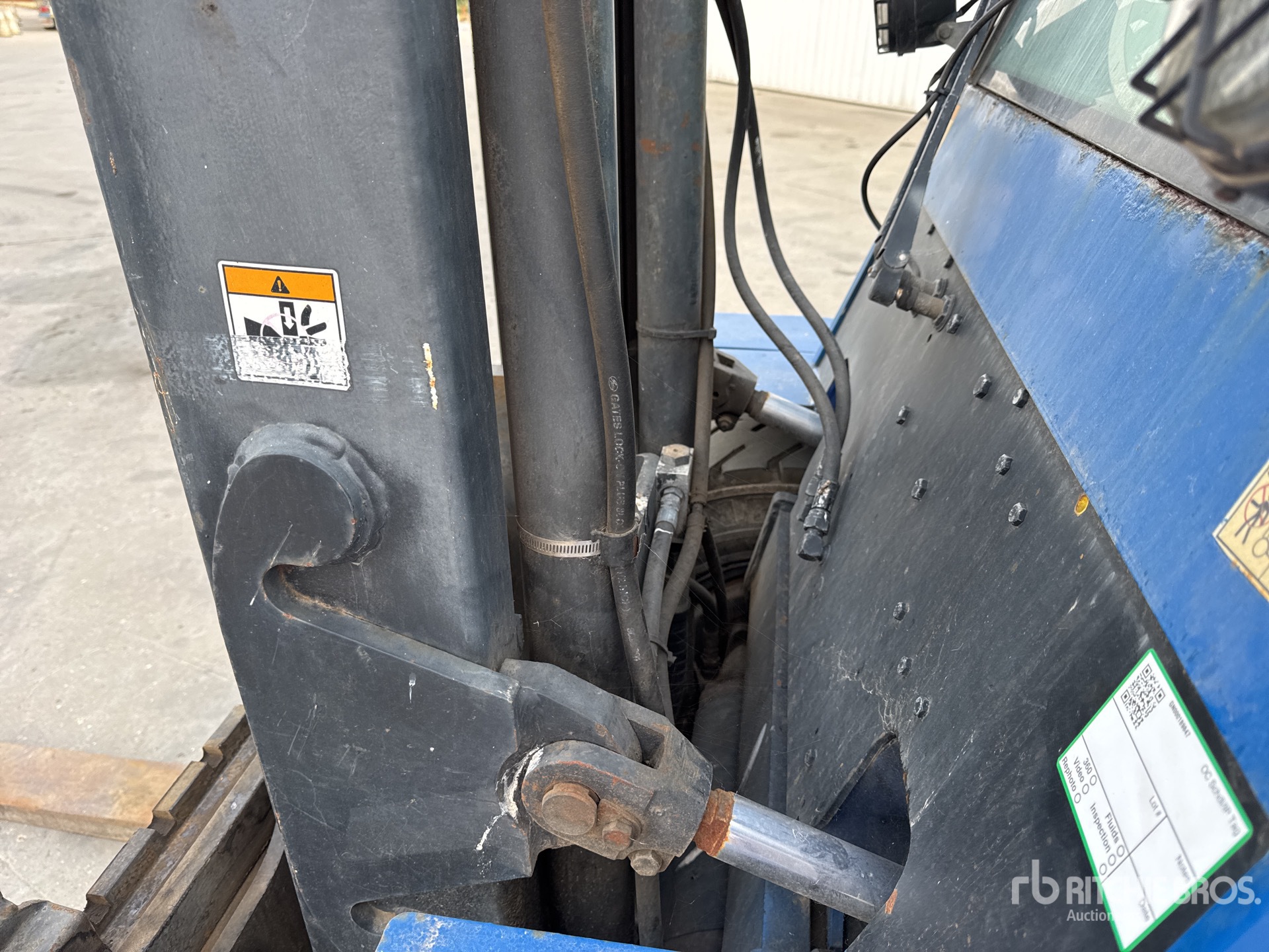 2000 Hyster H4.50XM