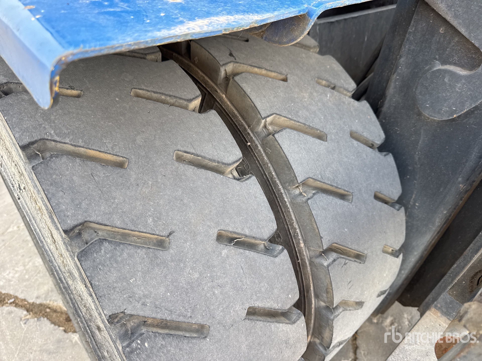 2000 Hyster H4.50XM