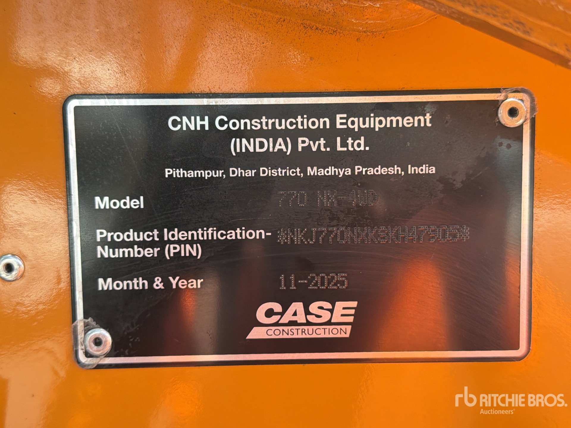 2025 Case 770NX