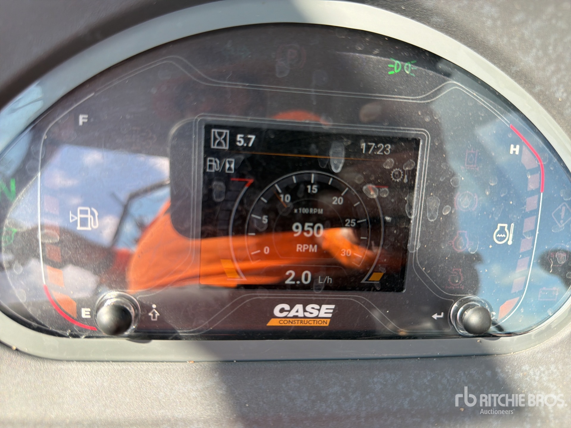 2025 Case 770NX