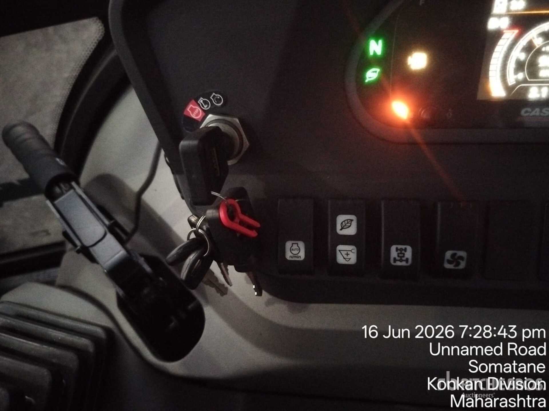 2025 Case 770NX