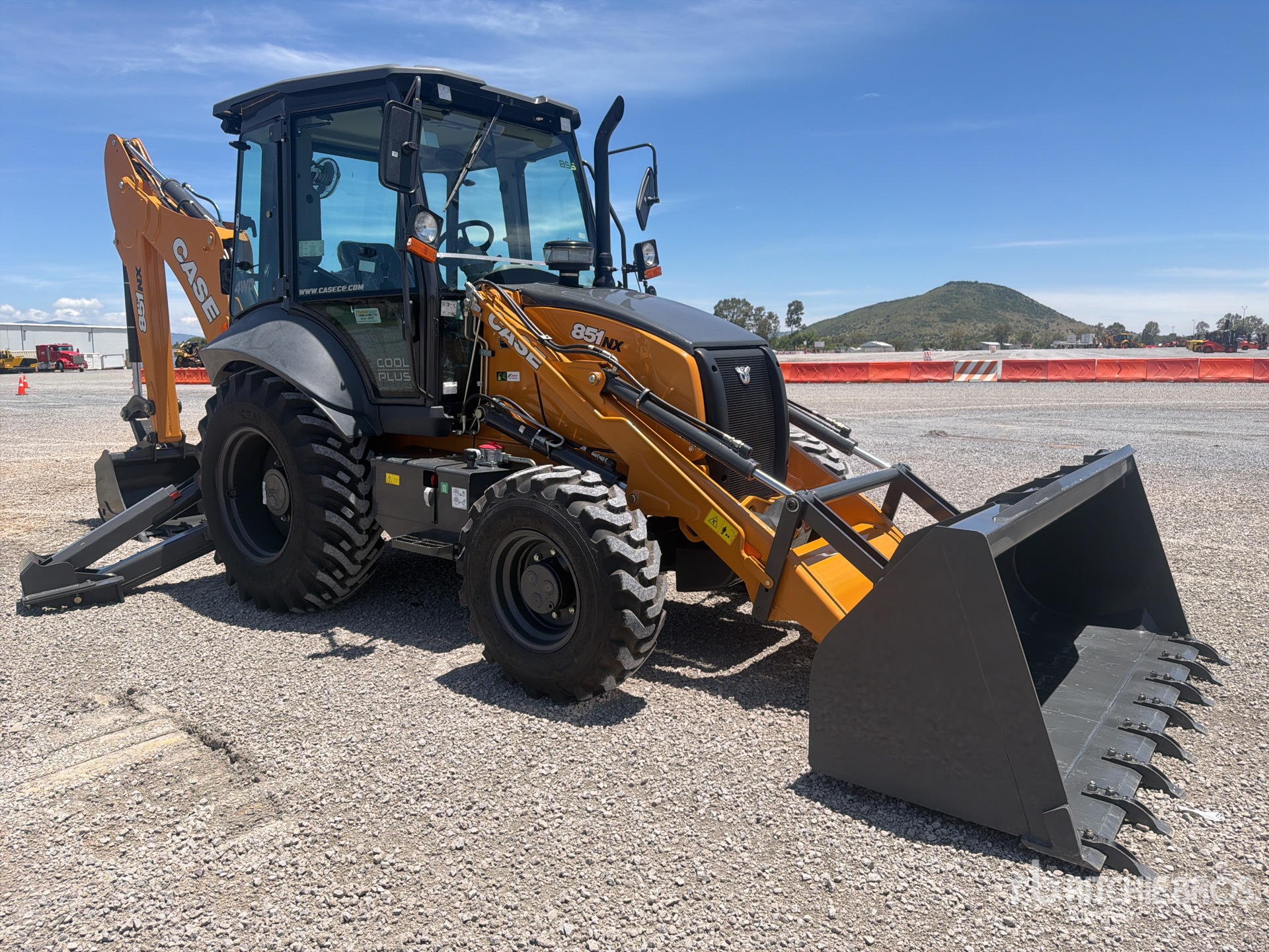 2026 Case 851NX