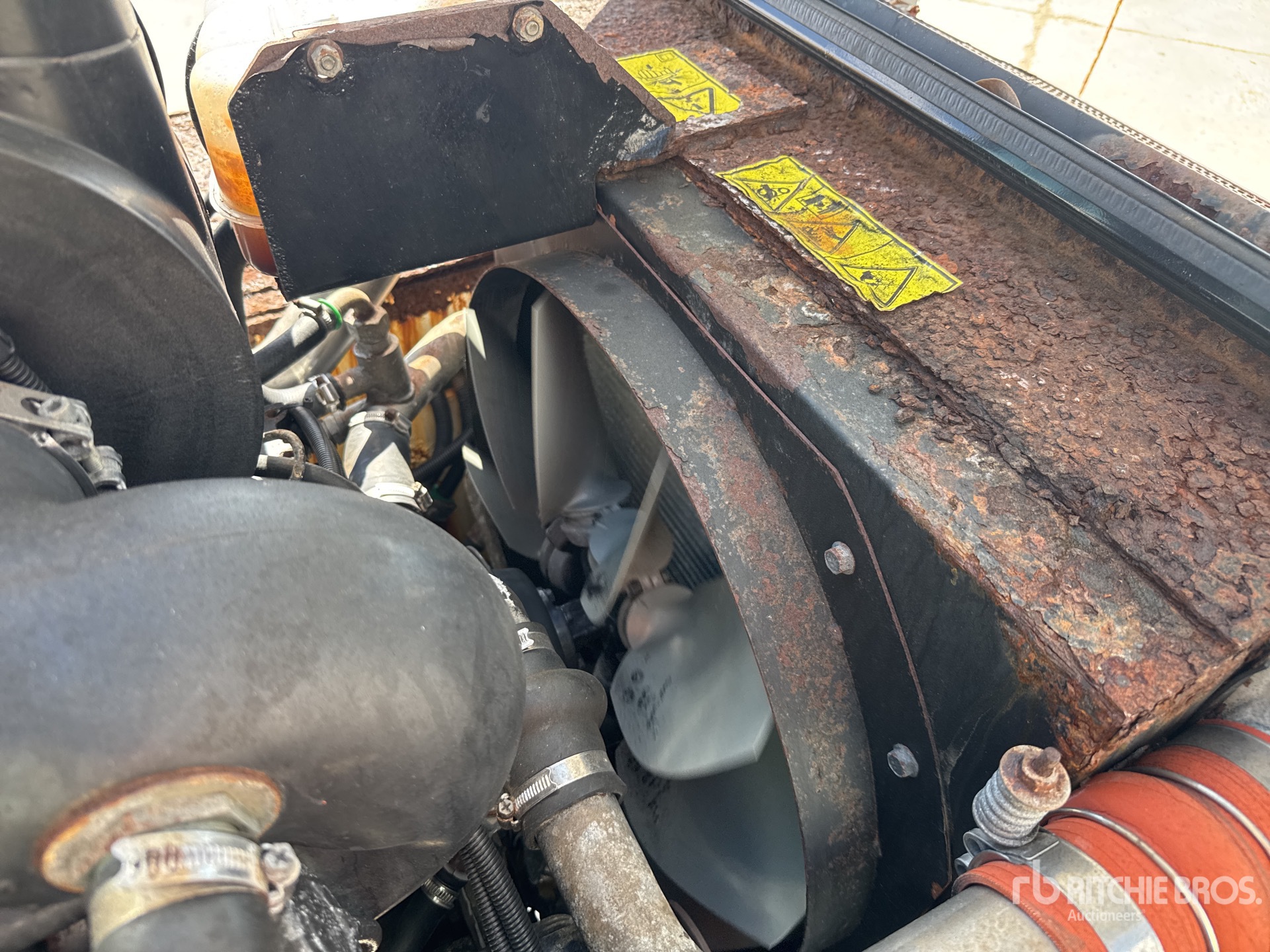 2011 Ammann AP240