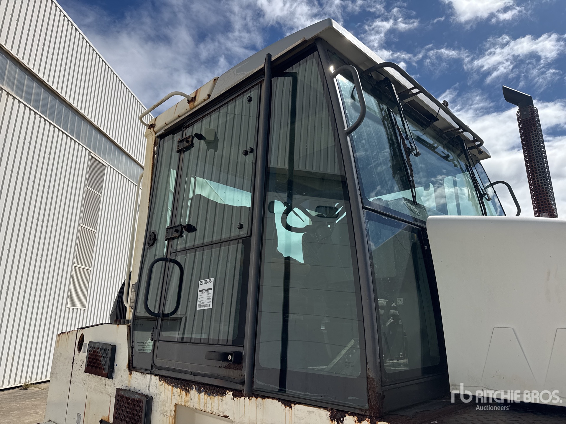 2011 Ammann AP240