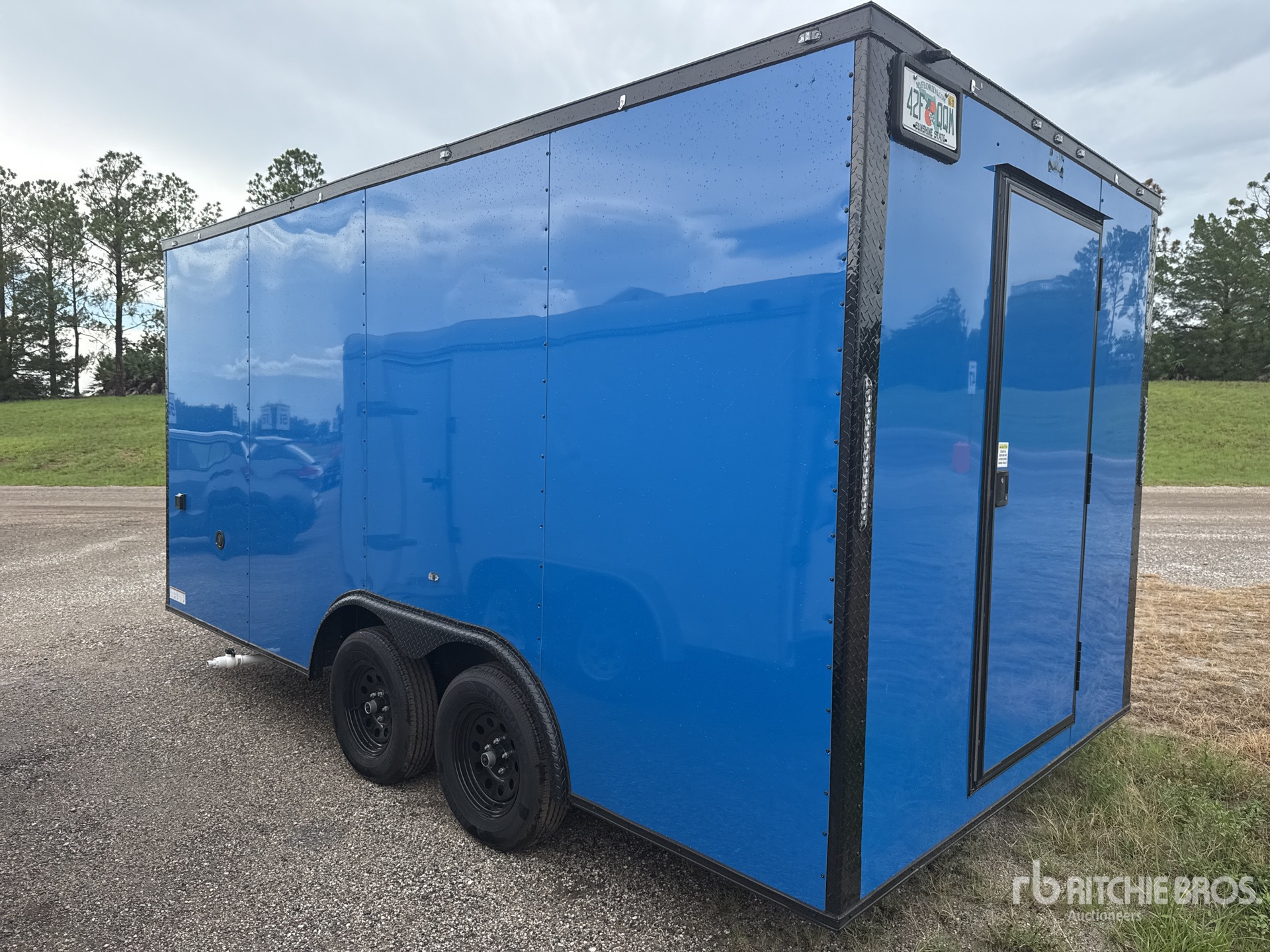 General Appearance with Picture, Left Rear Corner
