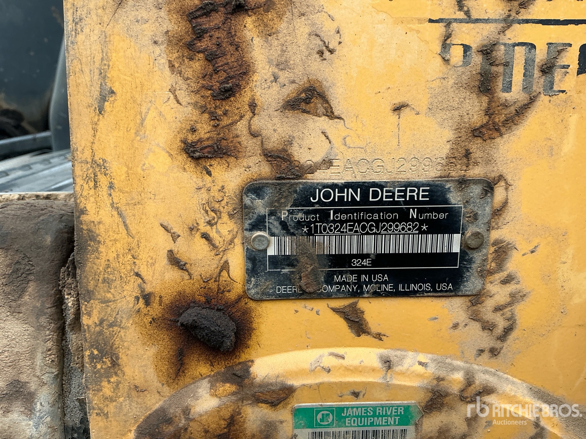 Photo of a 2016 John Deere 324E