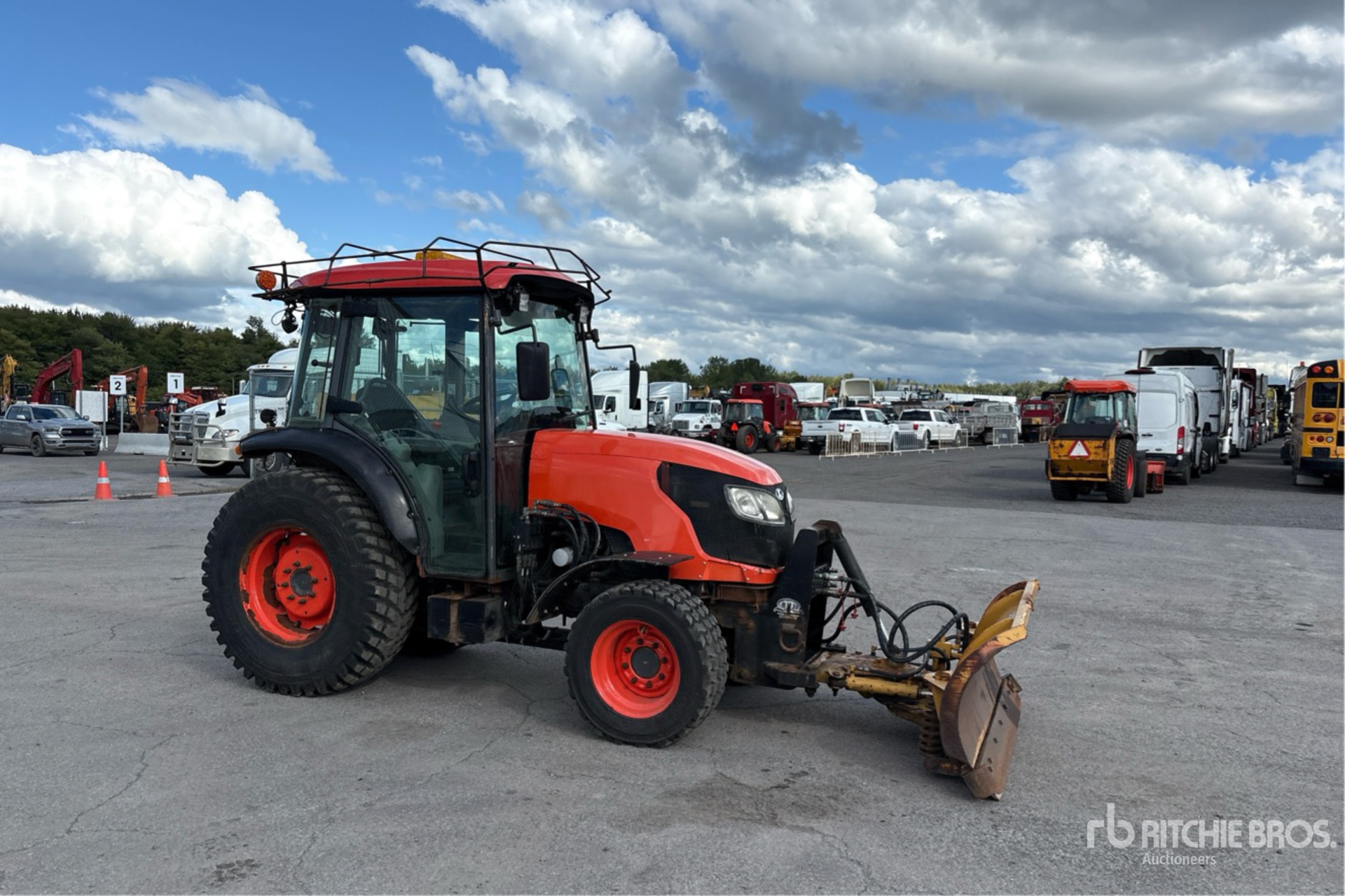 2015 Kubota M8540
