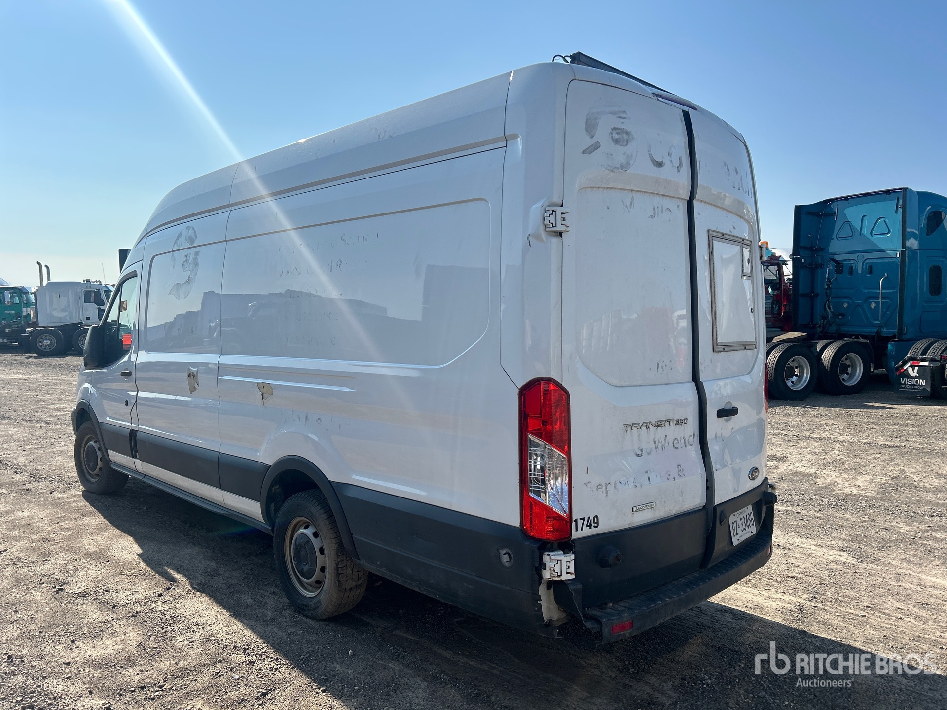 General Appearance with Picture, Left Rear Corner