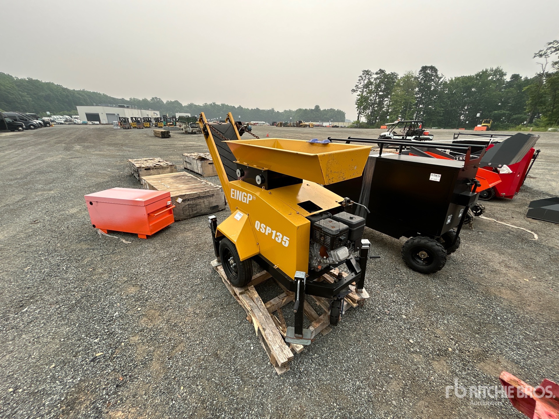 General Appearance with Picture, Right Front Corner