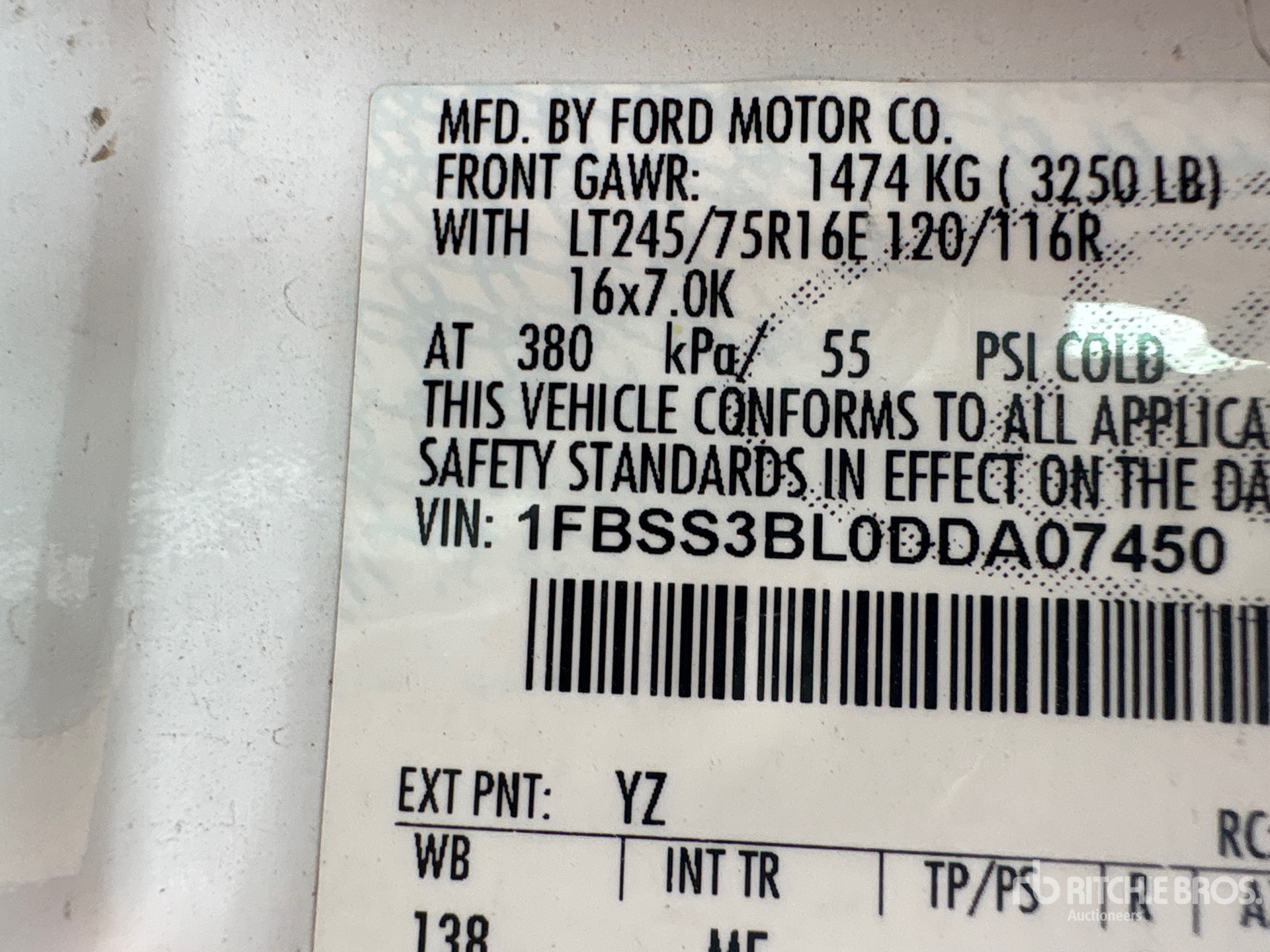 2013 Ford E-350