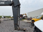 Hydraulics with Bucket Cylinder