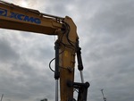 Hydraulics with Auxiliary Hydraulic Plumbing