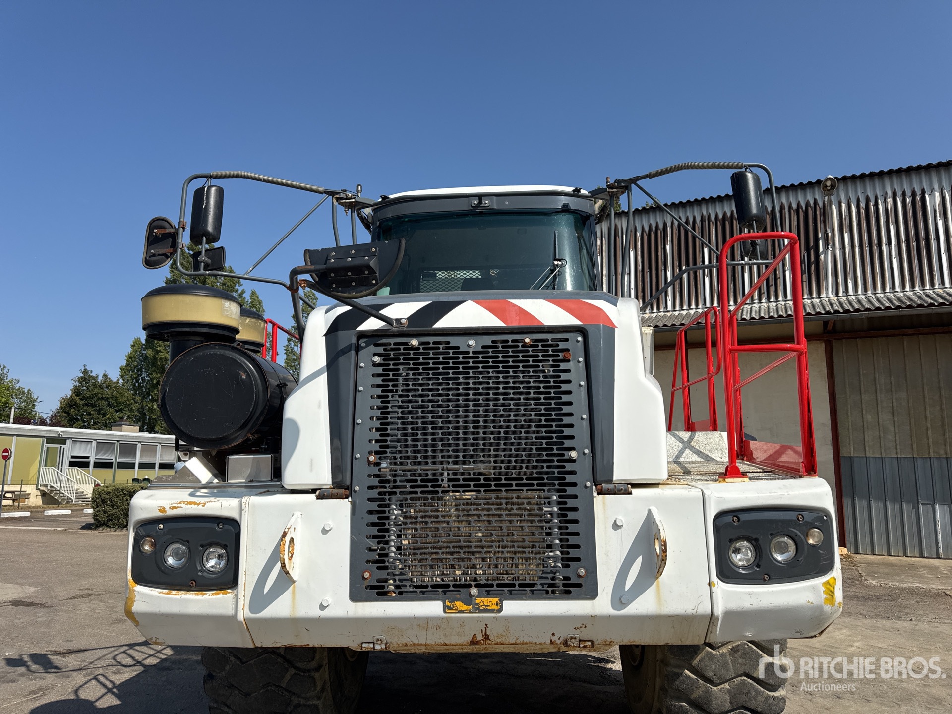 2015 Bell B40